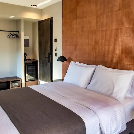Noos Acropolis Hotel 4*